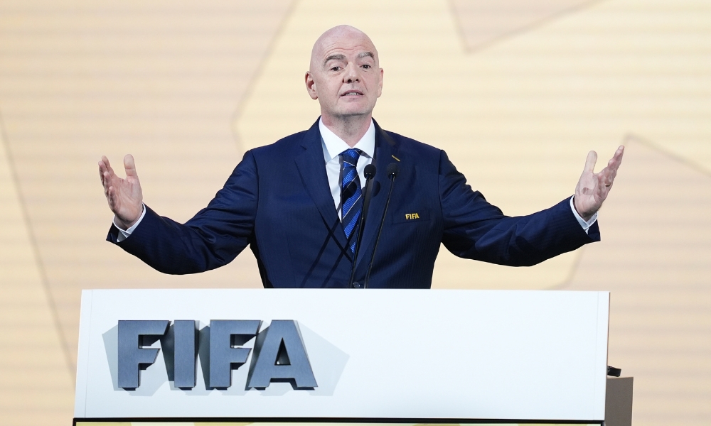 而姆巴佩尽 而姆巴佩尽