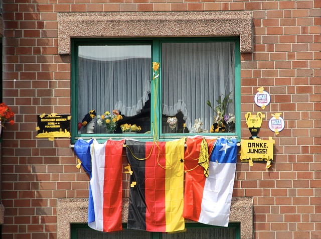 队配合与个 队配合与个